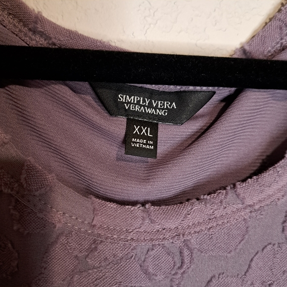 Simply Vera Wang lavender color blouse. Size  XXL - Picture 10 of 15